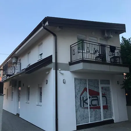 Centar Bruno Apartment Novi Pazar Exterior photo